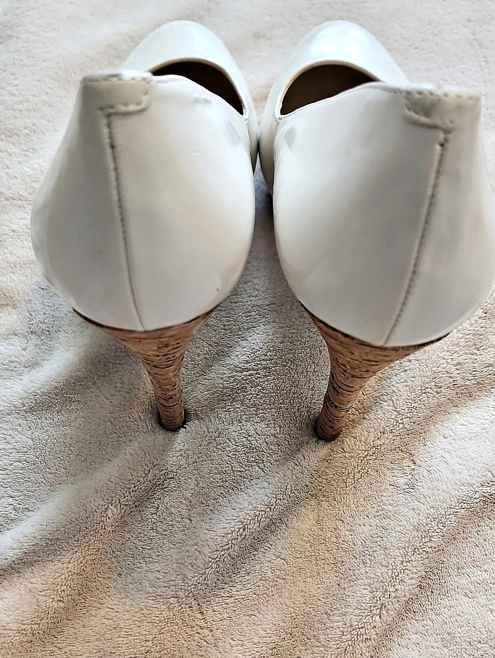 Nine West Off White Rounded Toe Pumps - Picture 4 of 6